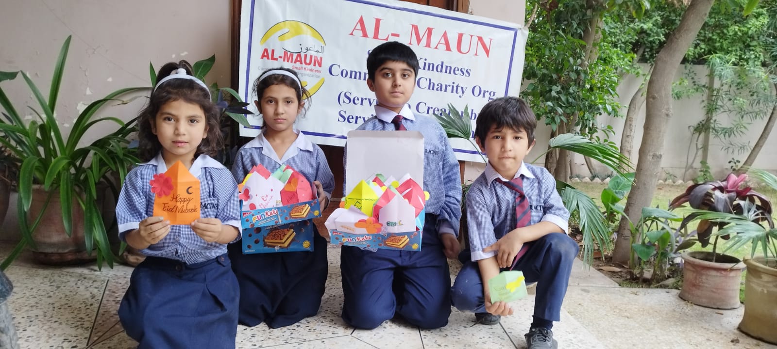 Students learning with notebooks in class